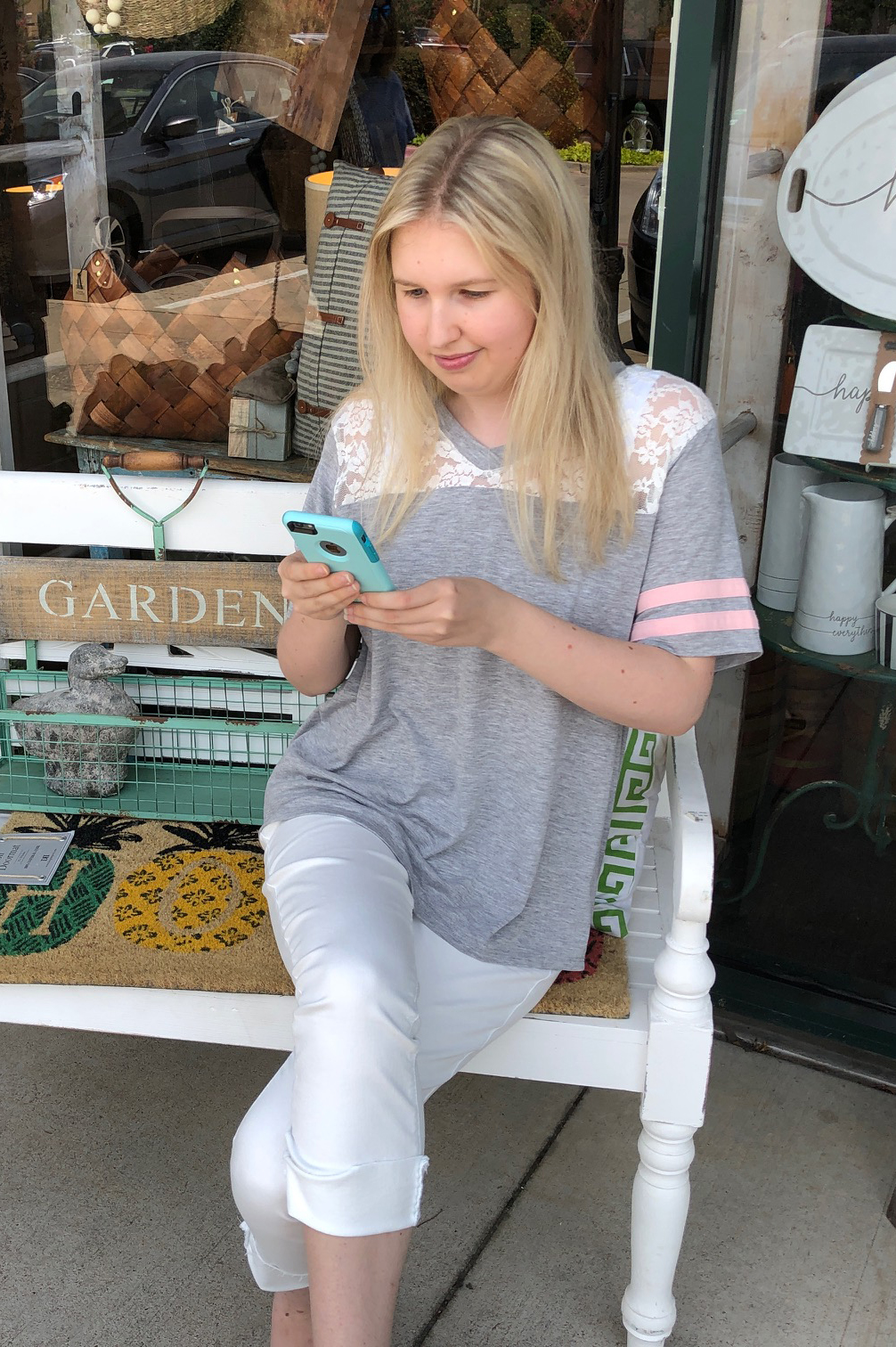 Nadia DuBell Creative - Graphic Designer